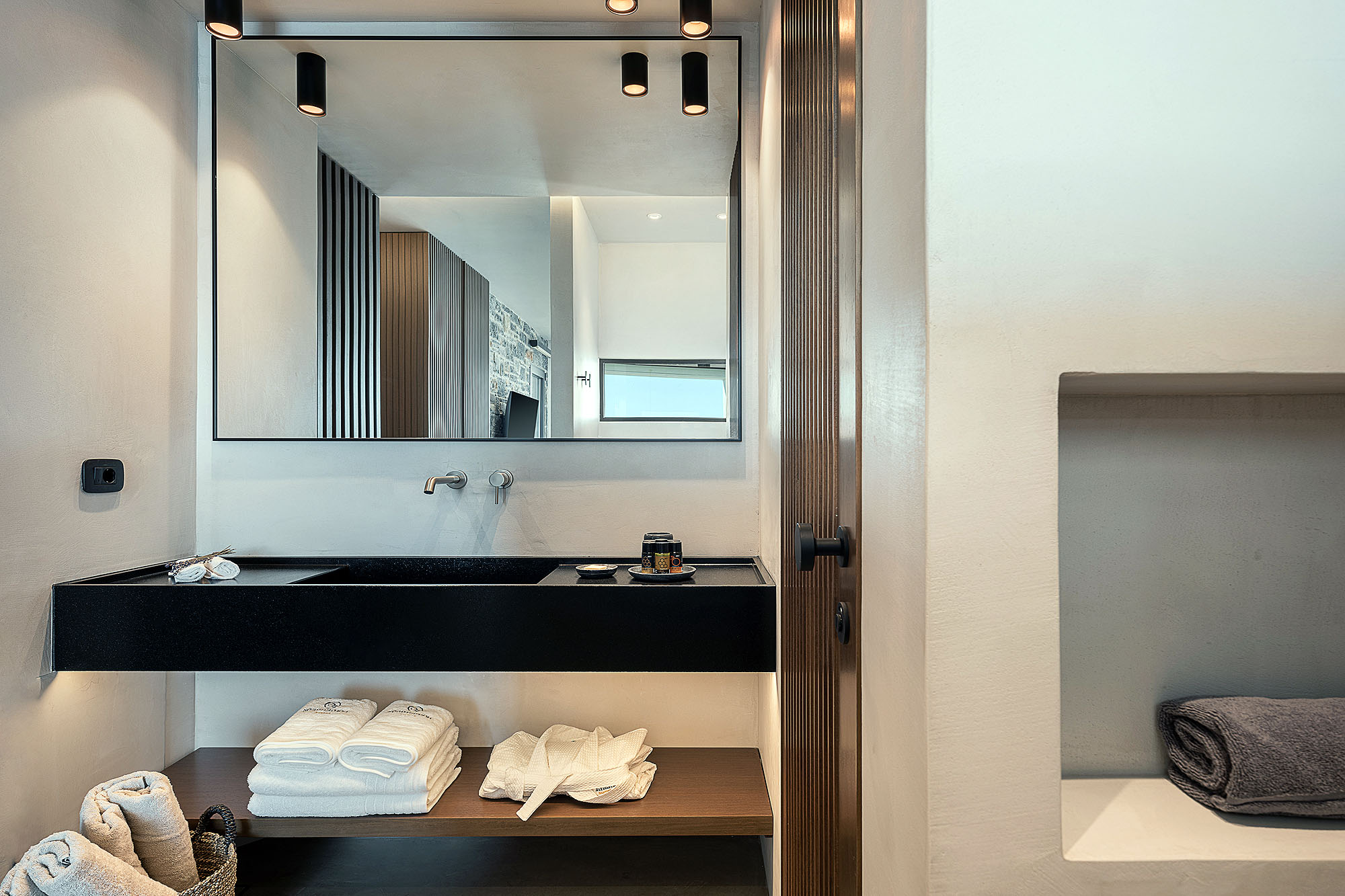 seannamon suites